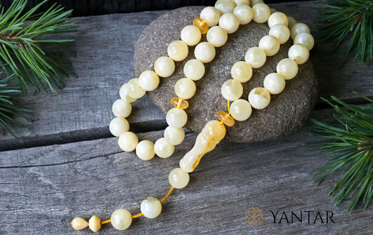 The Significance of Prayer Beads in Islamic Devotion