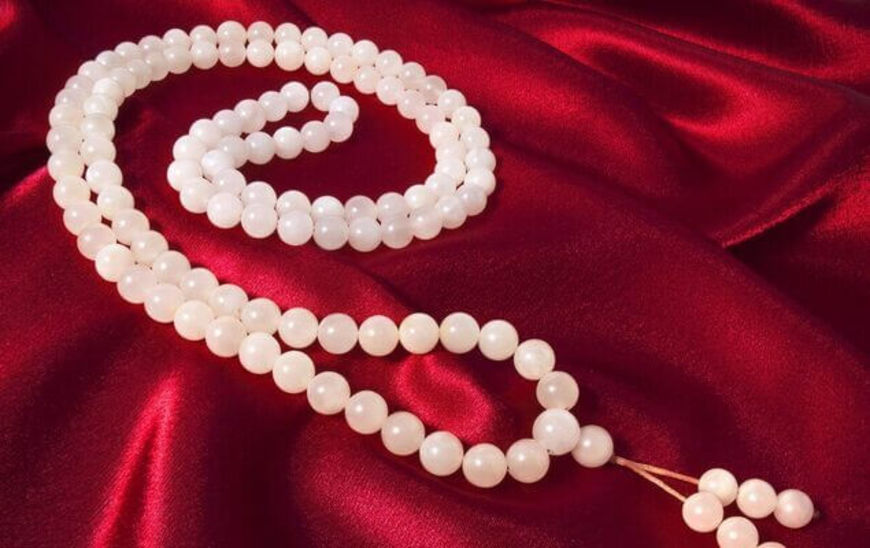 Misbaha: Unveiling the Therapeutic Influence of Rosary Beads in Muslim Traditions