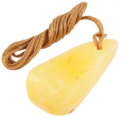 Amber polished pendant (medicinal) “Sunny”