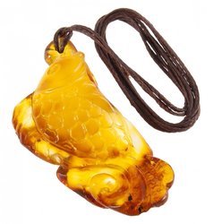 Pendant “Fish” on a waxed rope