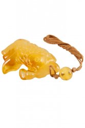 Amber pendant "Goldfish"