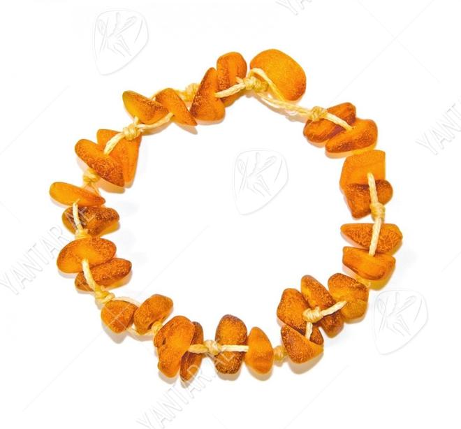 Bracelet with amber stones Bracelet with amber stones