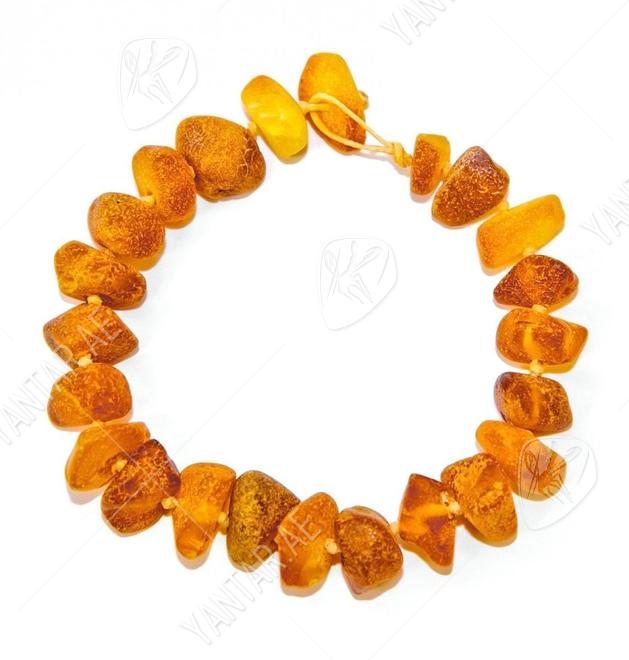 Bracelet with amber stones Bracelet with amber stones