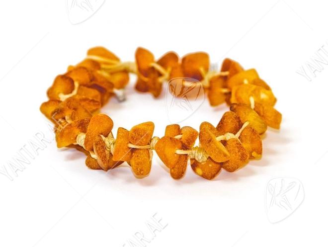 Bracelet with amber stones Bracelet with amber stones