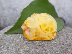 Amber figurine “Turtle”